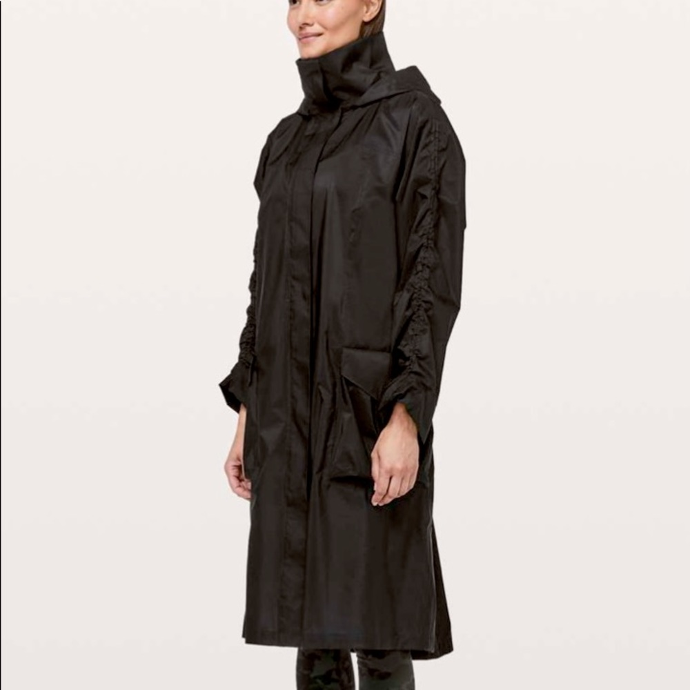 Lululemon smooth departure jacket size 6